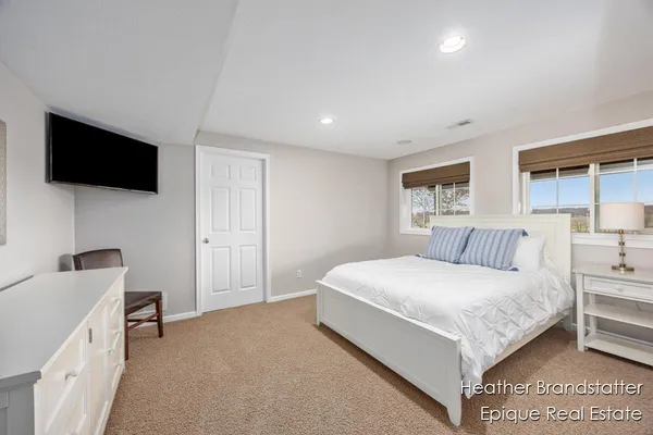 $1,179,000 | 2488 Fairway Winds Court Northeast, Ada, MI 49301