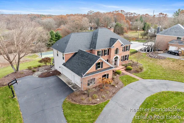 $1,179,000 | 2488 Fairway Winds Court Northeast, Ada, MI 49301