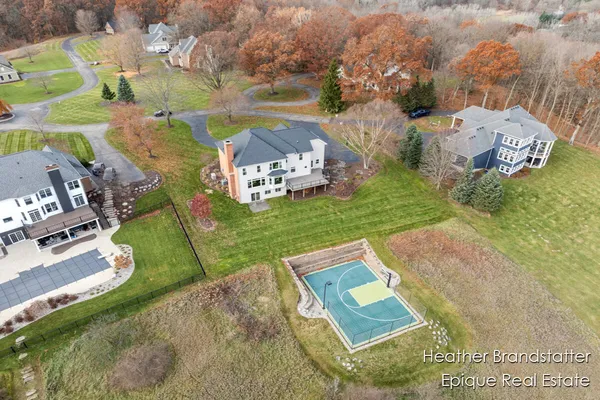 $1,179,000 | 2488 Fairway Winds Court Northeast, Ada, MI 49301