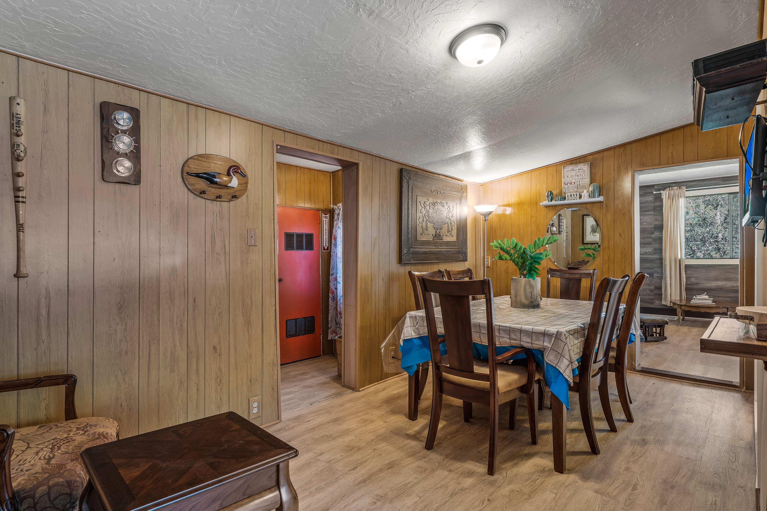 23061 Banning Idyllwild Road Idyllwild, CA 92549 - Photo 14 of 46 a view of a dining room with furniture and window