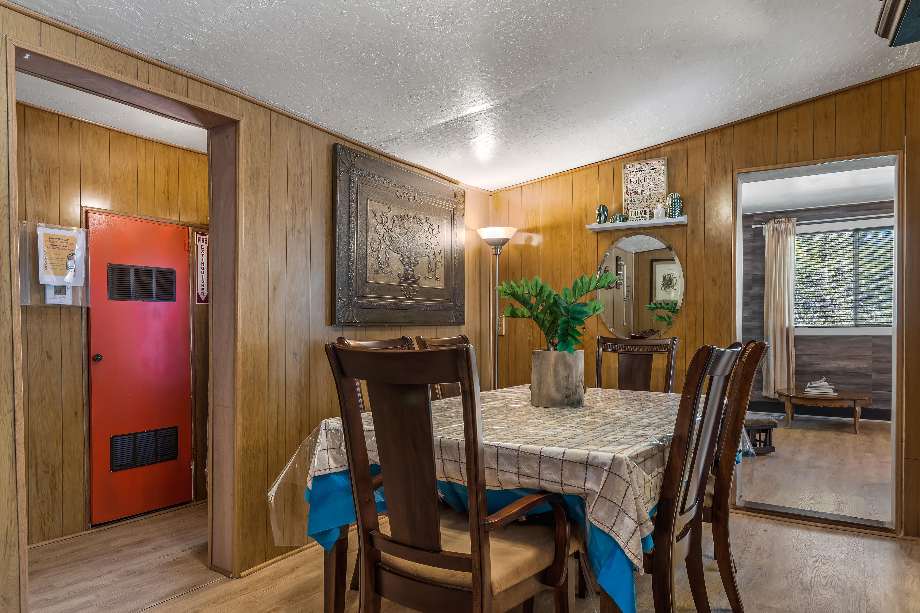 23061 Banning Idyllwild Road Idyllwild, CA 92549 - Photo 15 of 46 a dining room with furniture and window