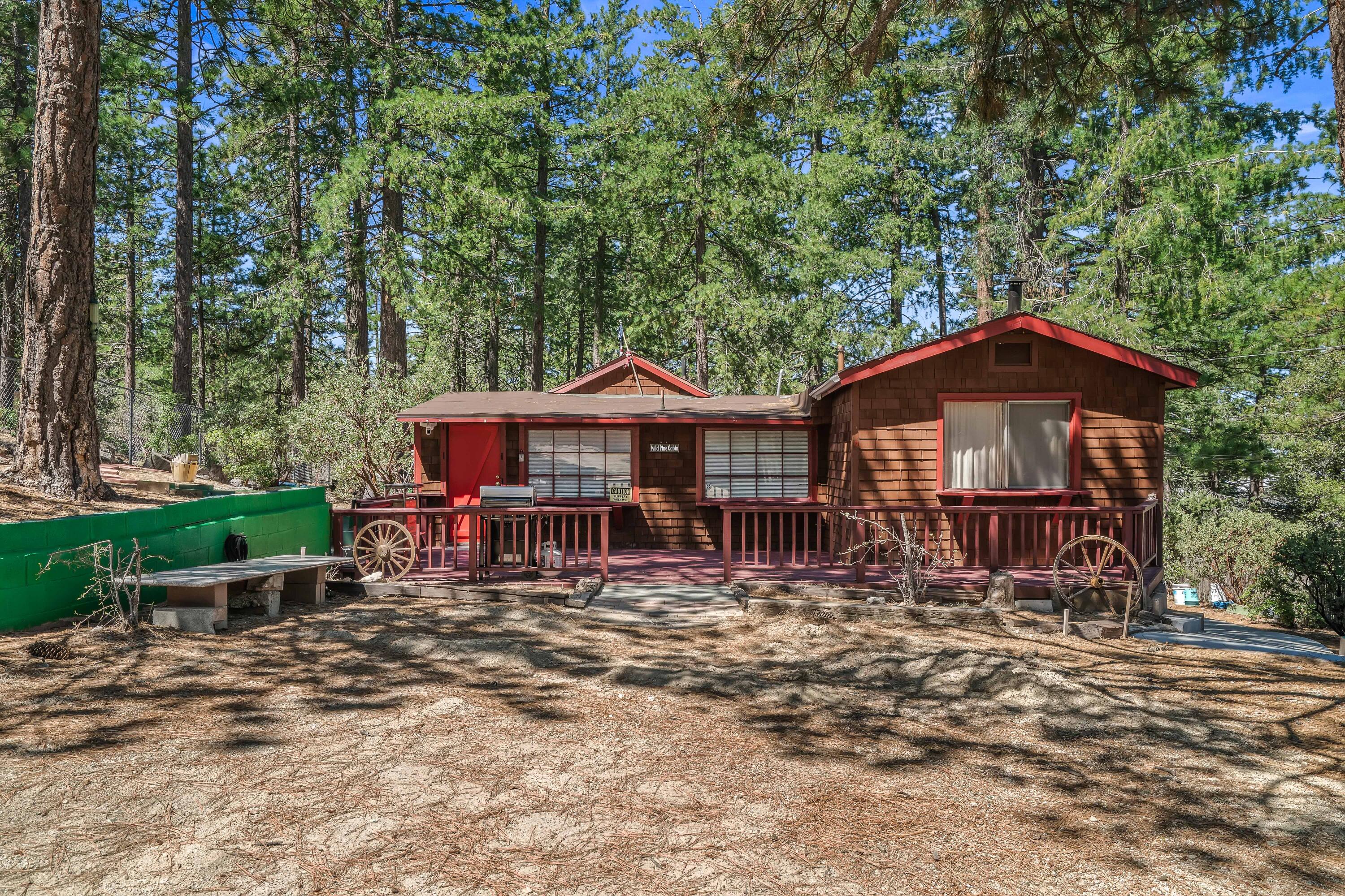 23061 Banning Idyllwild Road Idyllwild, CA 92549 - Photo 2 of 46 a front view of a house with garden