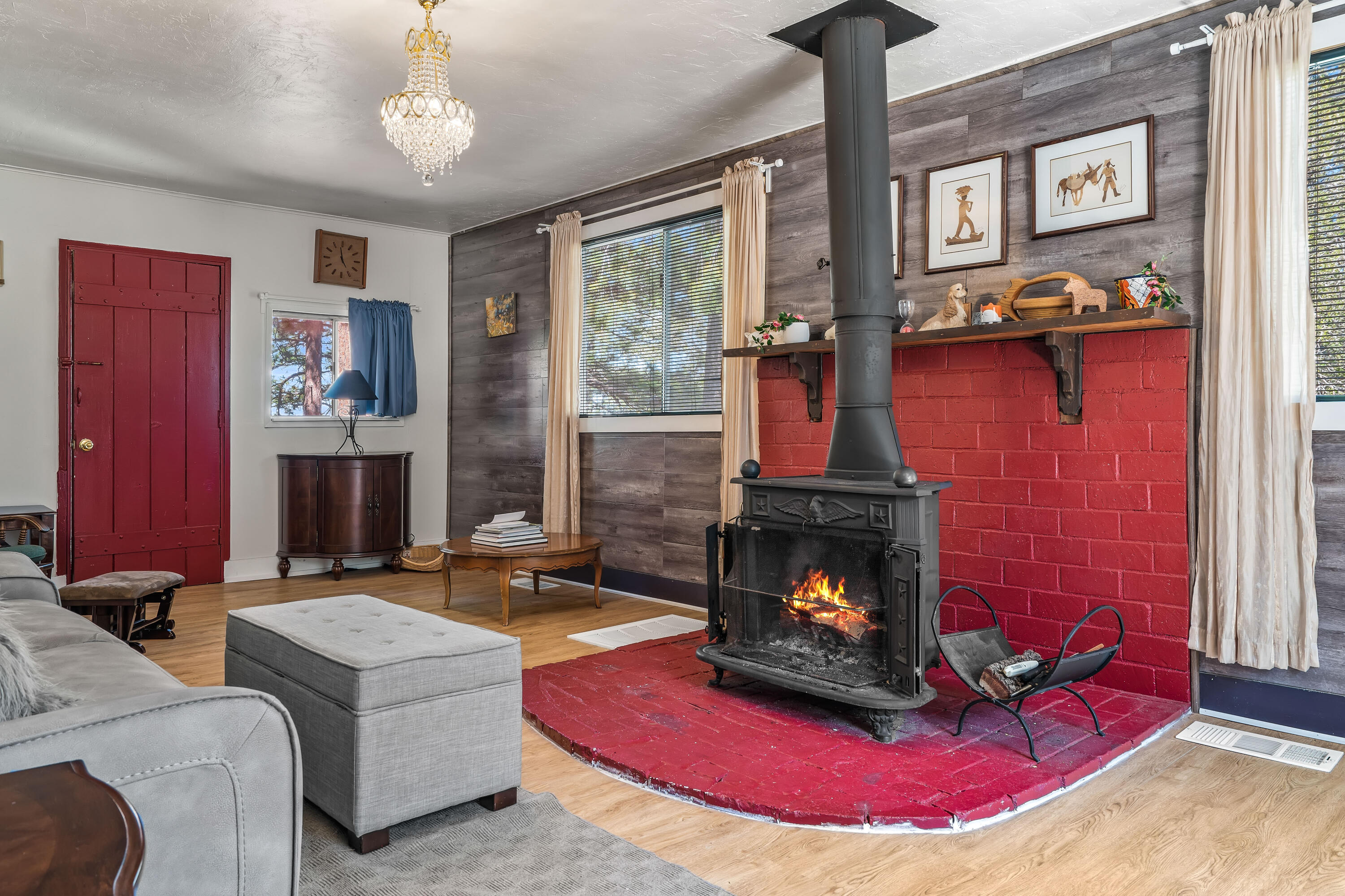 23061 Banning Idyllwild Road Idyllwild, CA 92549 - Photo 25 of 46 a living room with furniture and a fireplace