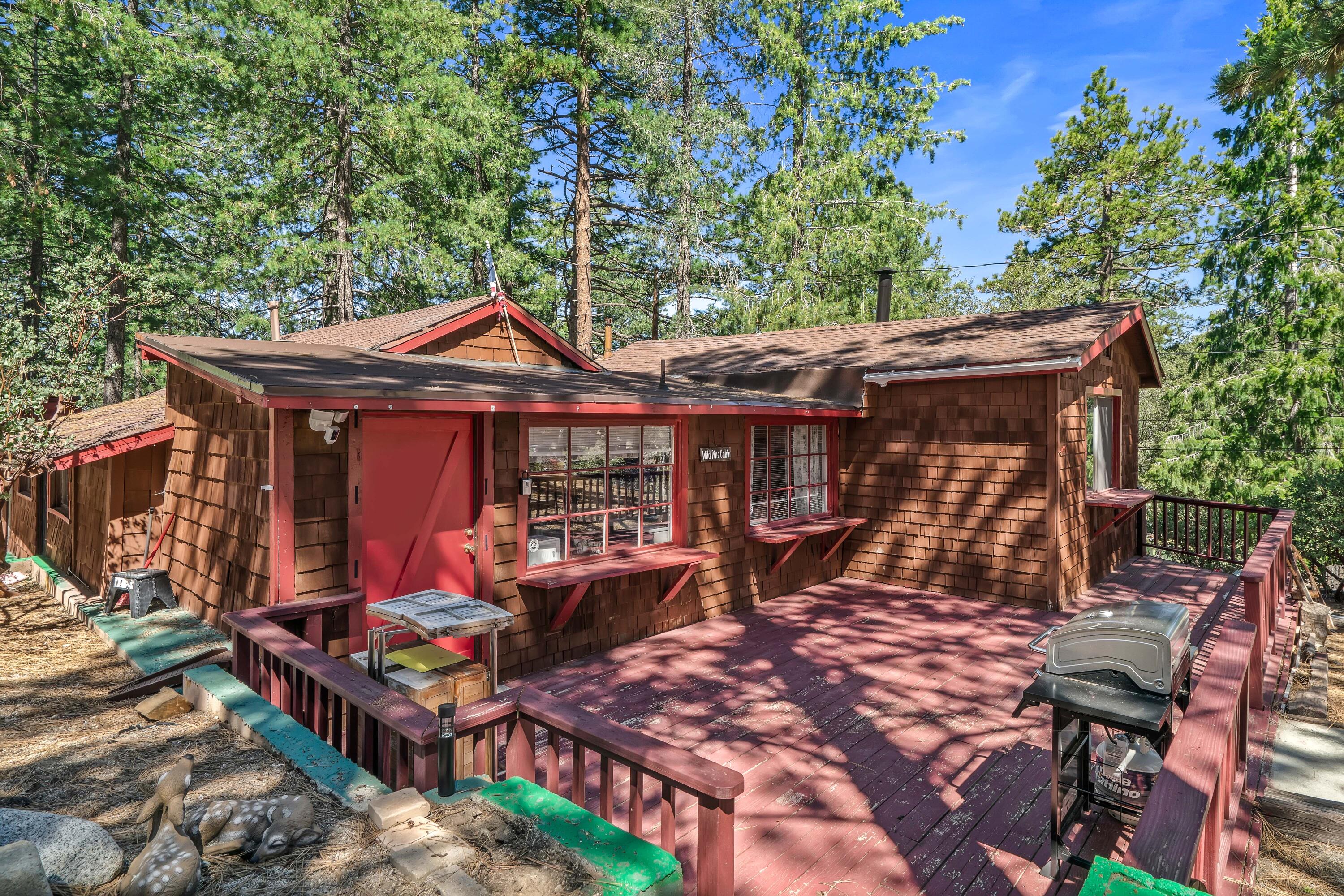 23061 Banning Idyllwild Road Idyllwild, CA 92549 - Photo 3 of 46 an outdoor space with seating