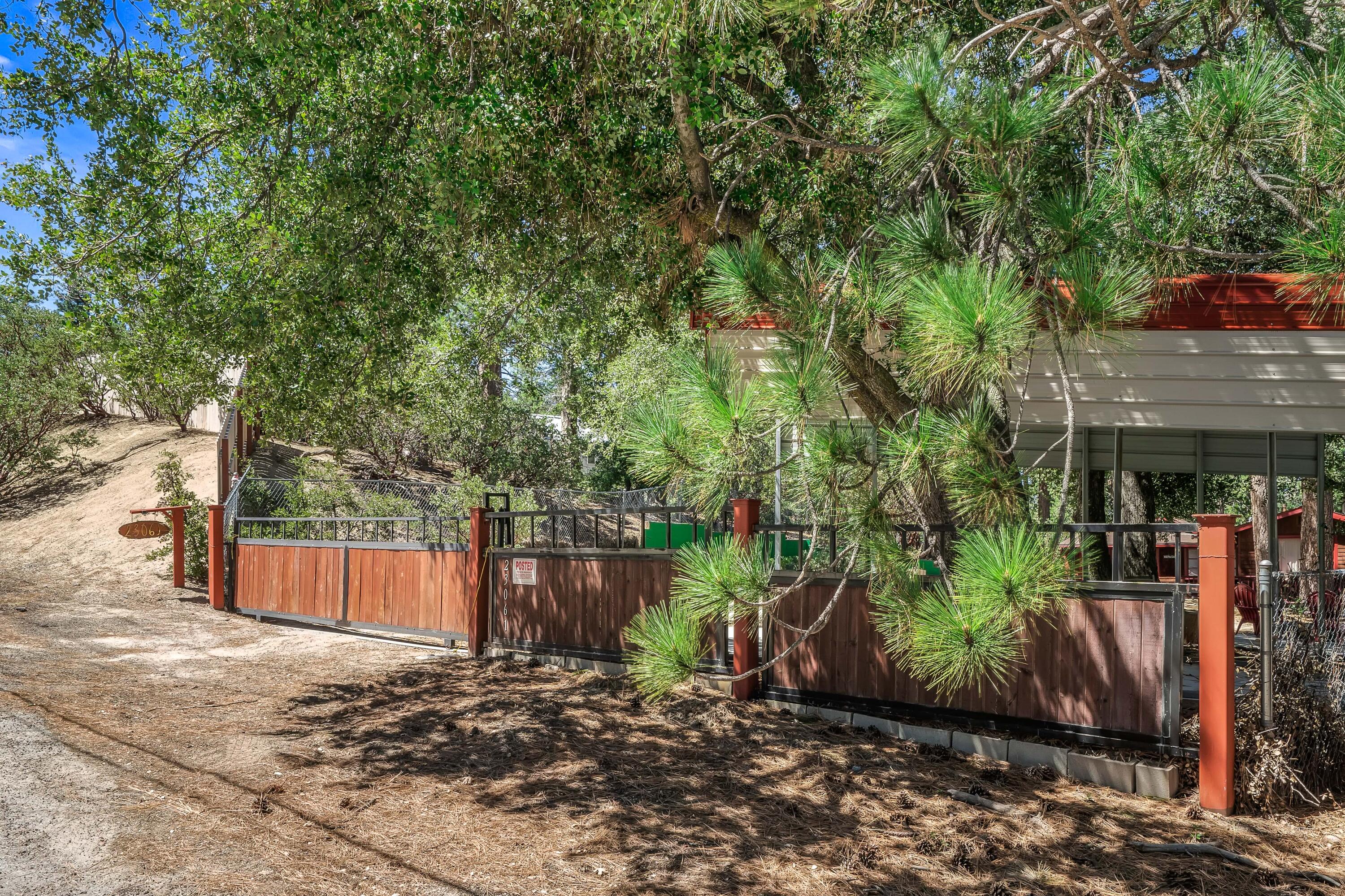 23061 Banning Idyllwild Road Idyllwild, CA 92549 - Photo 45 of 46 a backyard of a house with lots of green space