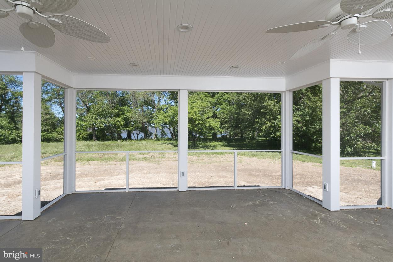 3930 Willey Road Hurlock, MD 21643 - Photo 8 of 15 screened porch