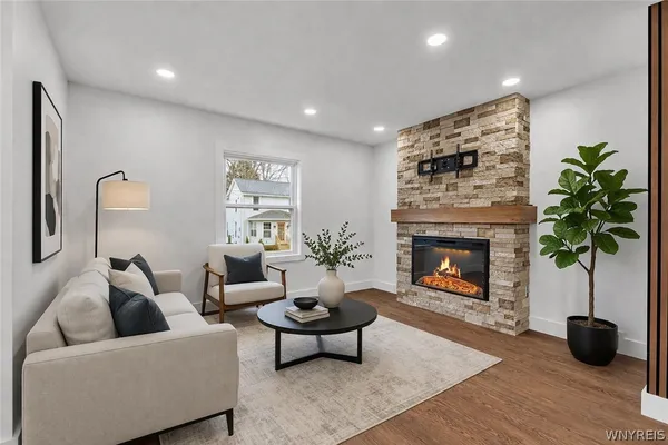 $199,900 | 5 Hickory Street, Hanover, NY 14136