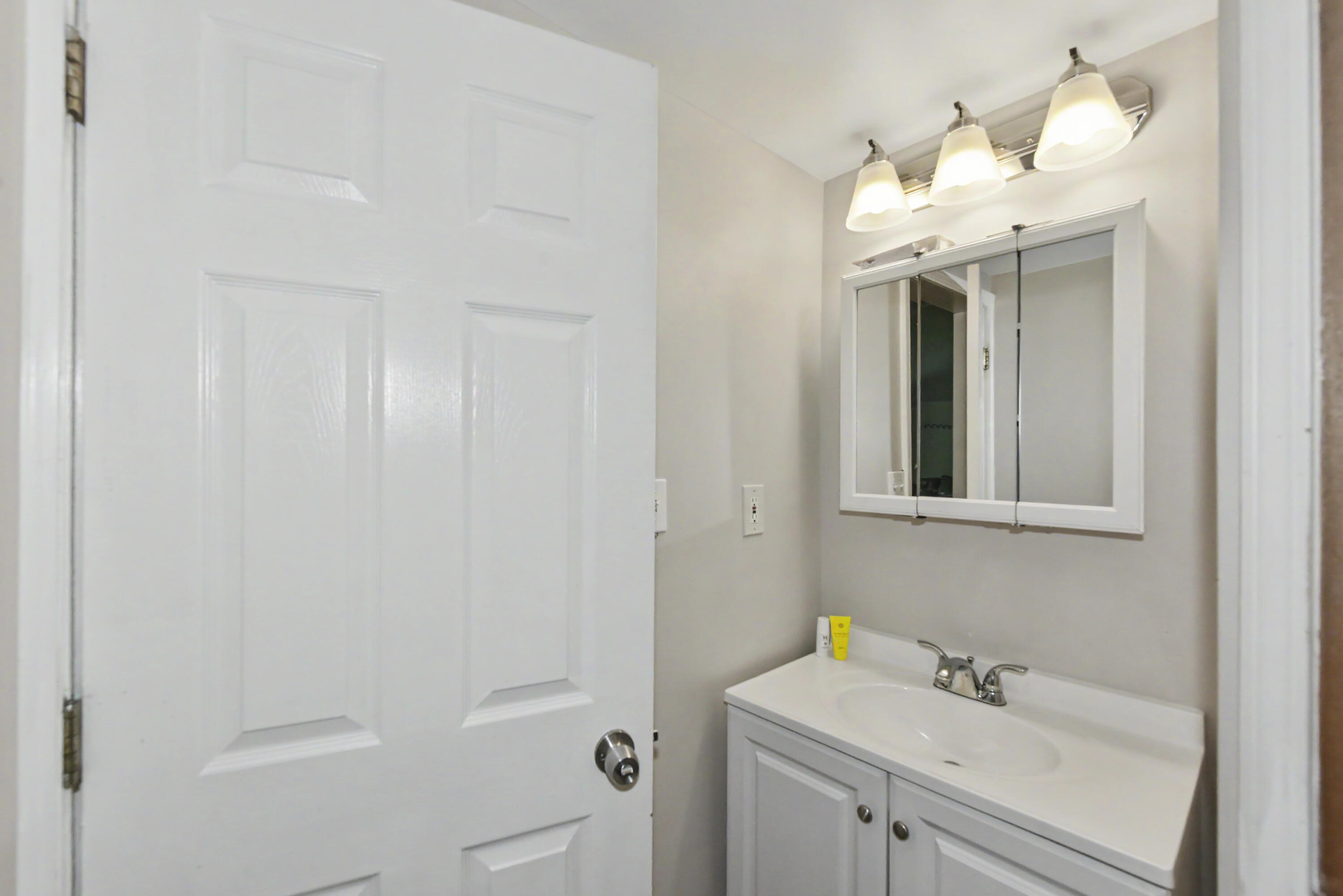 W1028 Aster Road Bloomfield, WI 53128 - Photo 21 of 28 WIS_4481
