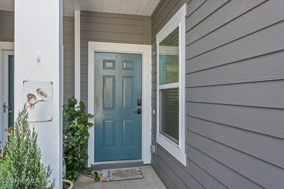 225 Whitland Way St. Augustine, FL 32086 - Photo 2 of 17 a view of a entryway