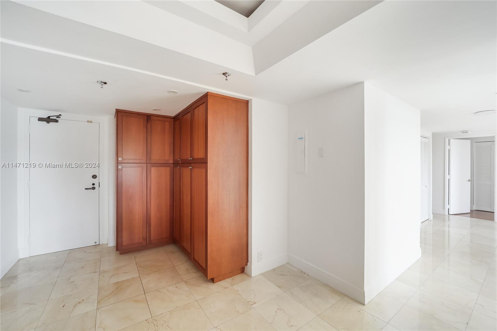 520 Brickell Key Drive, Unit APH13 Miami, FL 33131 - Photo 11 of 13