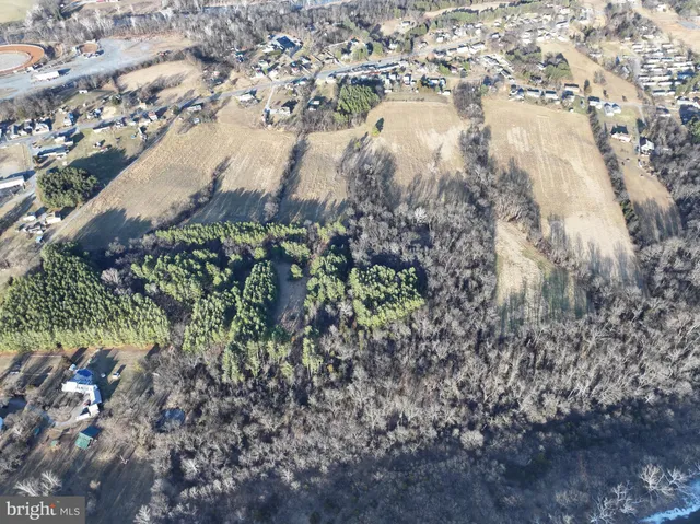 $1,200,000 | Walnut Point West, Hagerstown, MD 21740