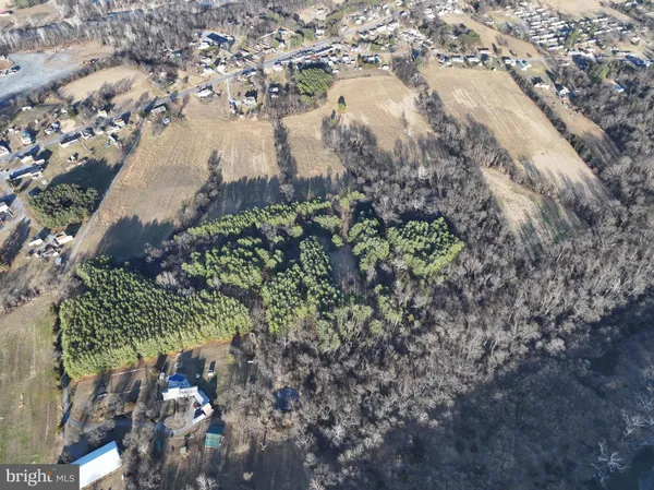 $990,000 | Walnut Point West, Hagerstown, MD 21740