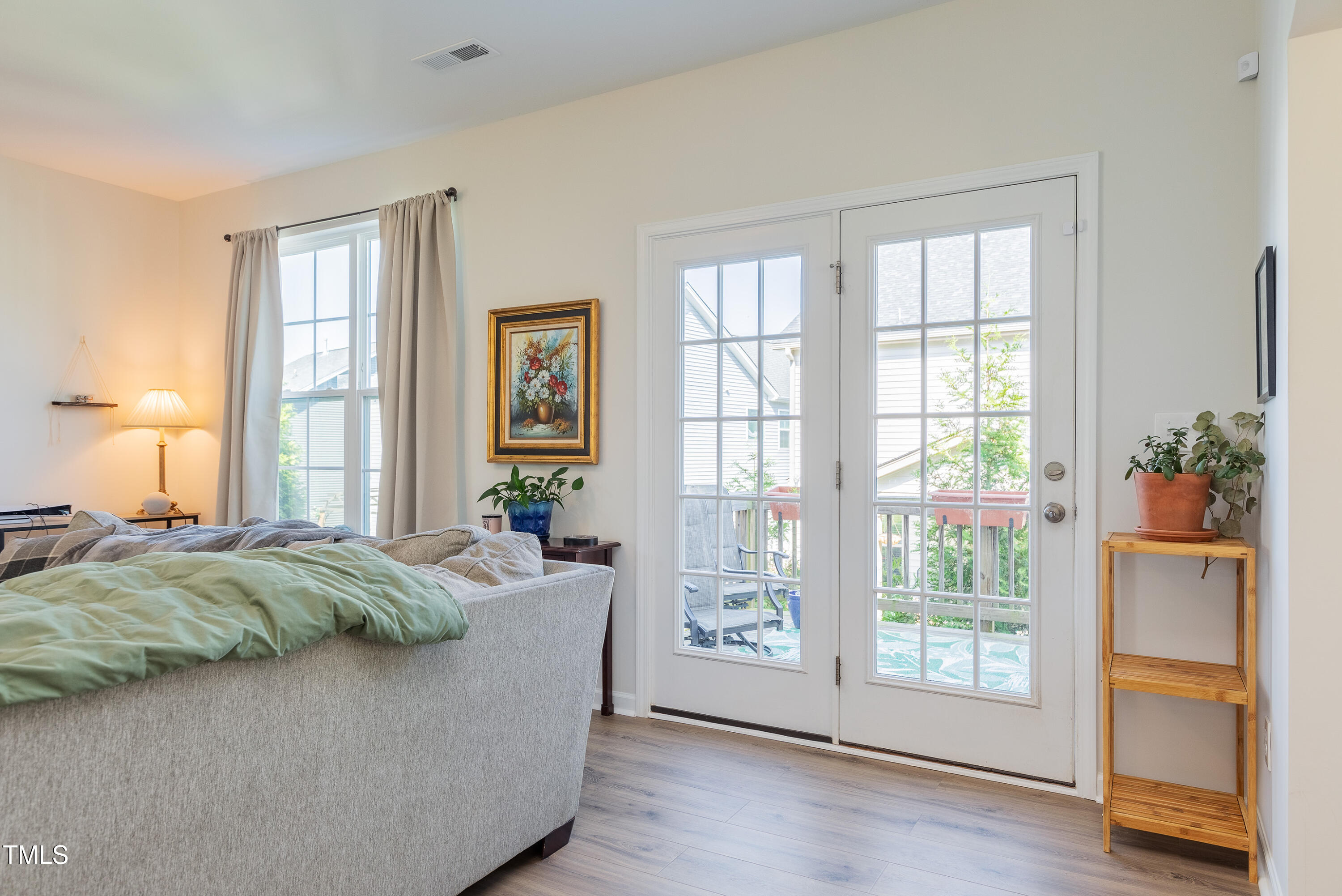 2011 Magnolia Tree Lane Durham, NC 27703 - Photo 12 of 61 2011MagnoliaTreeLane_Interior_Web_06