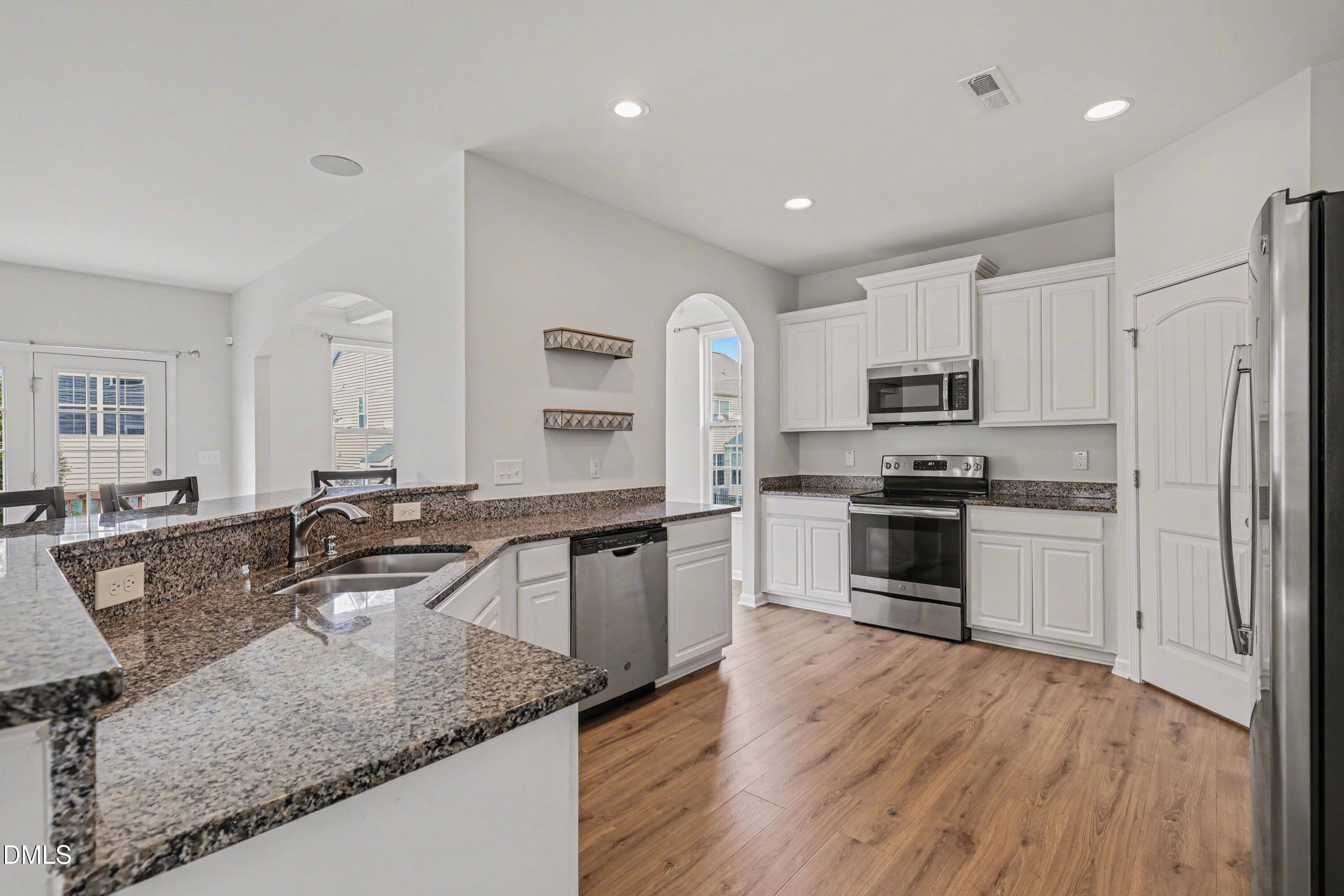 2011 Magnolia Tree Lane Durham, NC 27703 - Photo 39 of 61 011_file_8412