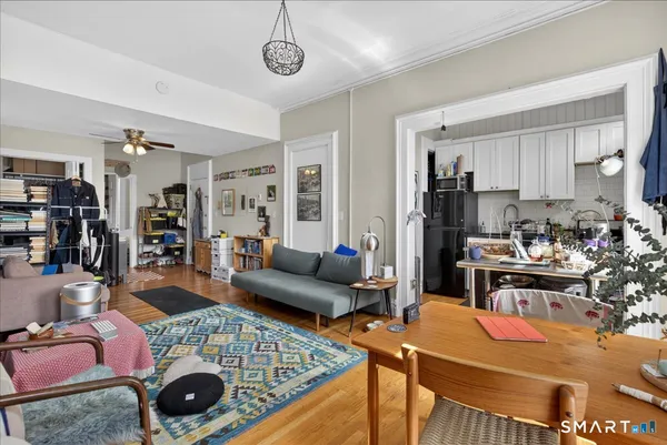 $2,350 | 29 Eld Street, Unit 2, New Haven, CT 06511