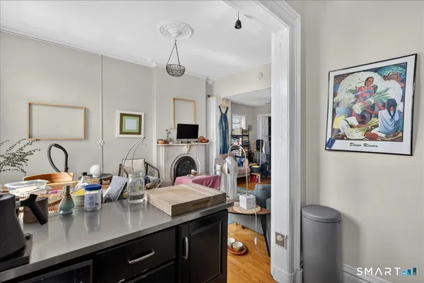 $2,350 | 29 Eld Street, Unit 2, New Haven, CT 06511