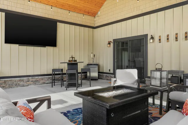 $774,900 | 9187 Old Maynardville Pike, Knoxville, TN 37938