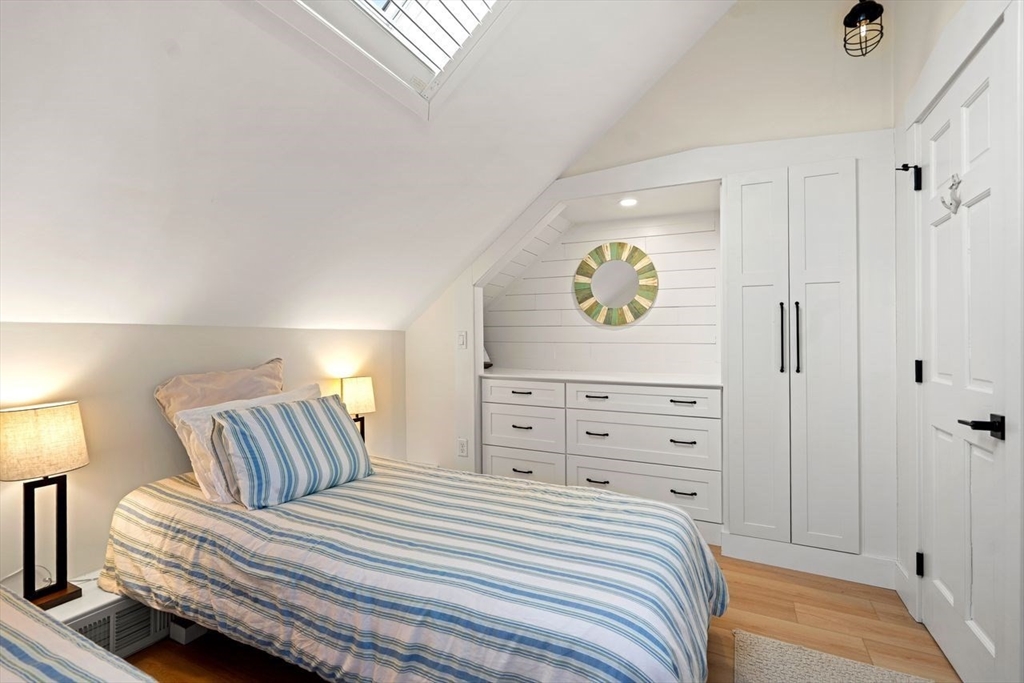 7 Cottage Street Marblehead, MA 01945 - Photo 30 of 42