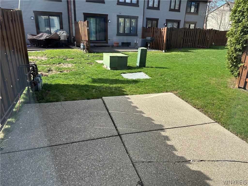 304 Charlesgate Circle Amherst, NY 14051 - Photo 28 of 30