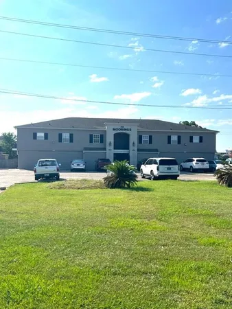 $950 | 4854 Pontchartrain Drive, Unit 17, Slidell, LA 70458