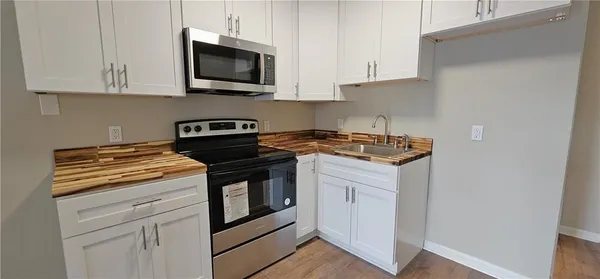 $950 | 4854 Pontchartrain Drive, Unit 17, Slidell, LA 70458