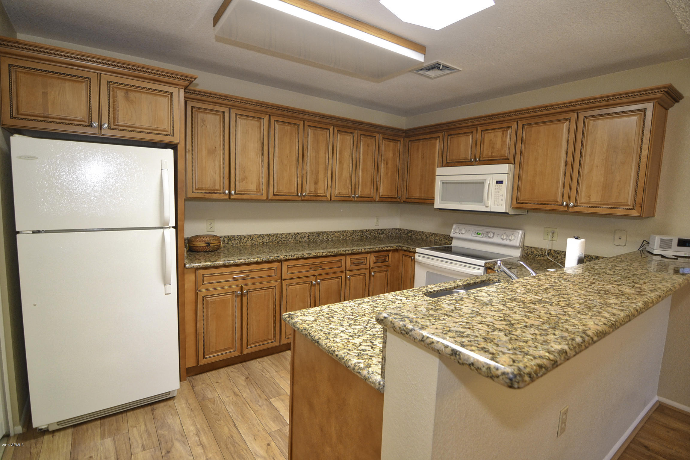 14300 West Bell Road, Unit 24 Surprise, AZ 85374 - Photo 5 of 22 kit1