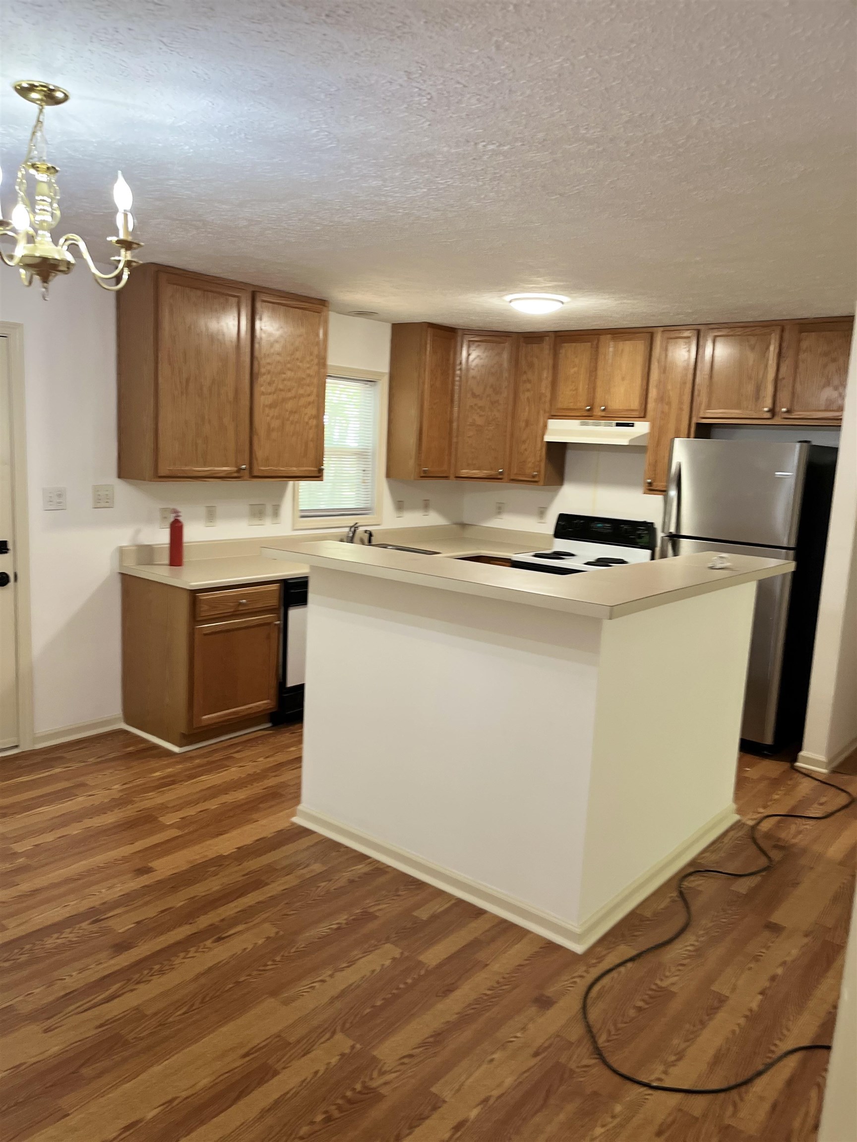 530 Bend Avenue Murrells Inlet, SC 29576 - Photo 4 of 18