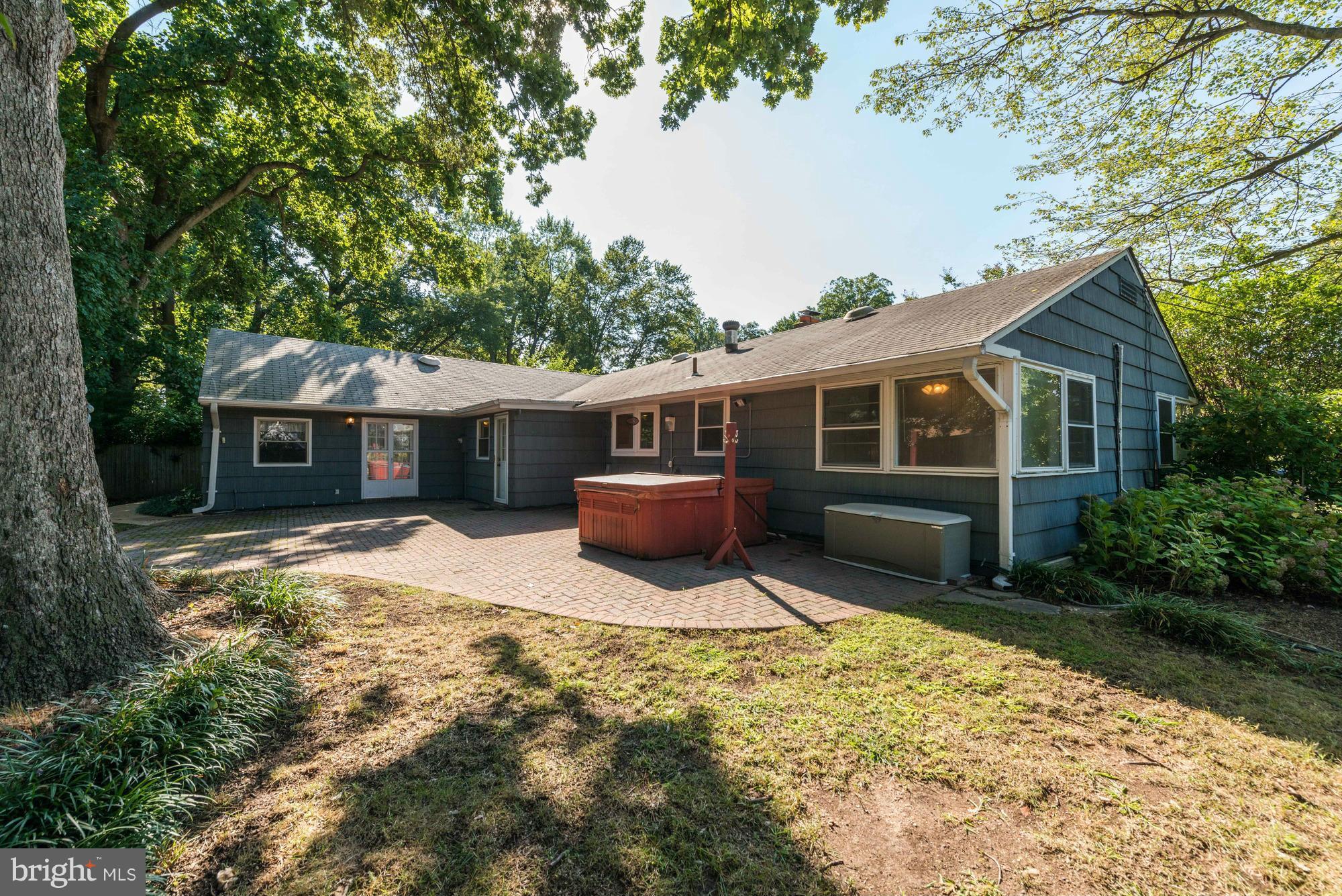 7020 Oak Ridge Road Falls Church, VA 22042 - Photo 21 of 25 Exterior (Rear)