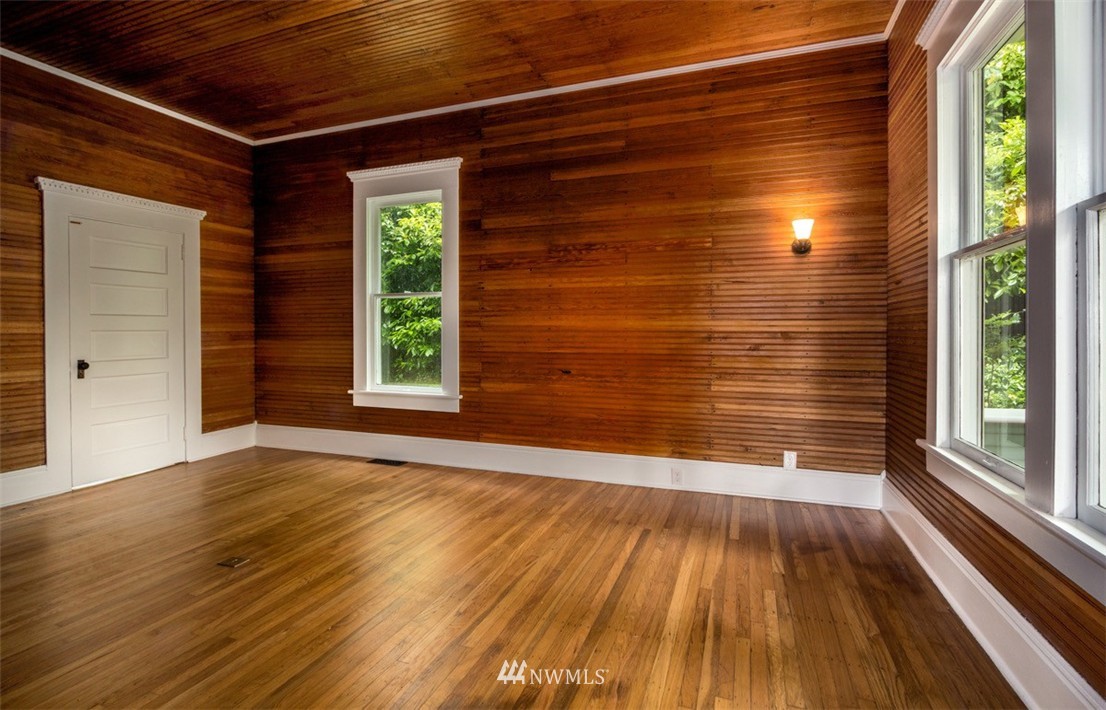 8490 Northeast Beck Road Bainbridge Island, WA 98110 - Photo 19 of 25