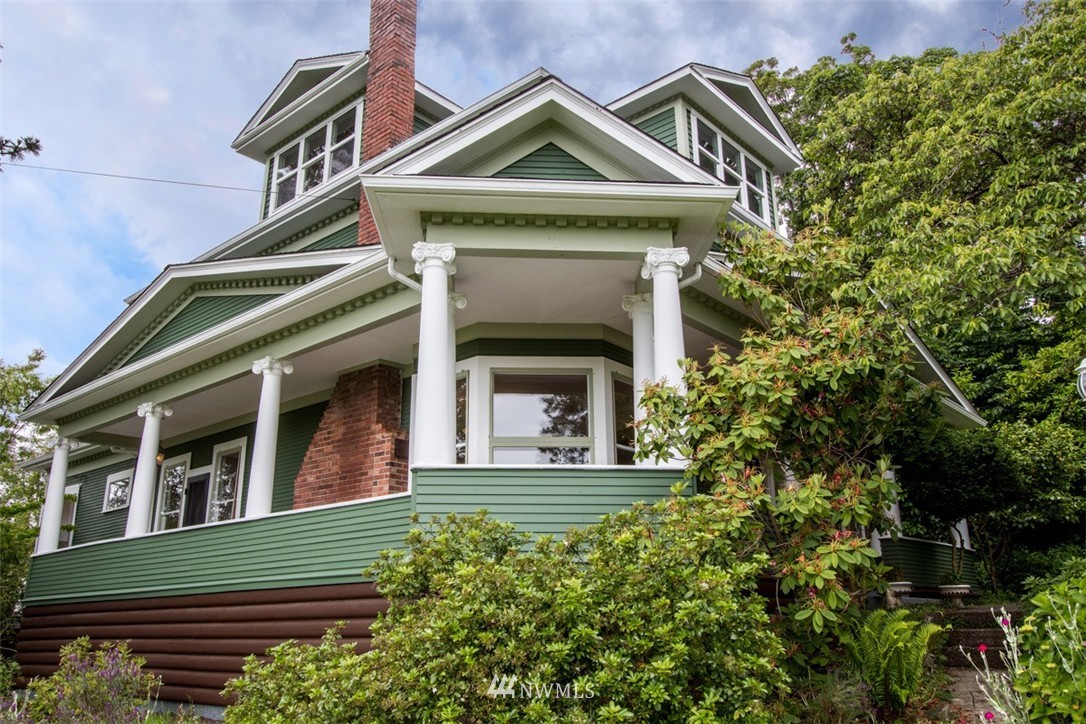 8490 Northeast Beck Road Bainbridge Island, WA 98110 - Photo 23 of 25