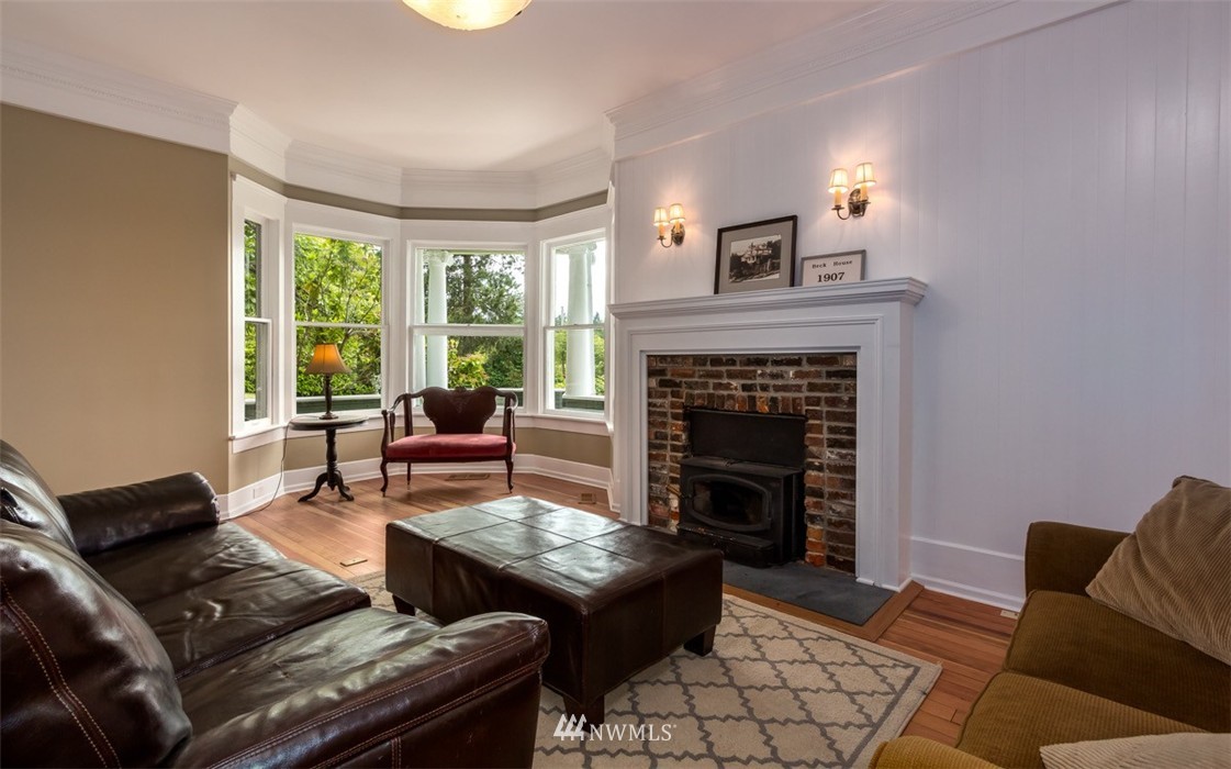 8490 Northeast Beck Road Bainbridge Island, WA 98110 - Photo 6 of 25