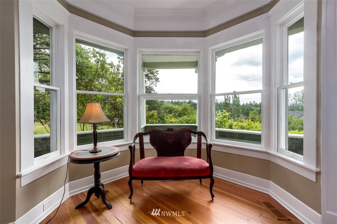 8490 Northeast Beck Road Bainbridge Island, WA 98110 - Photo 7 of 25