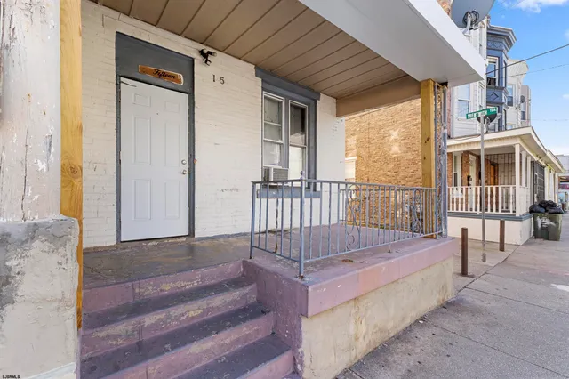 $1,500 | 15 South Florida Avenue, Unit 2, Atlantic City, NJ 08401