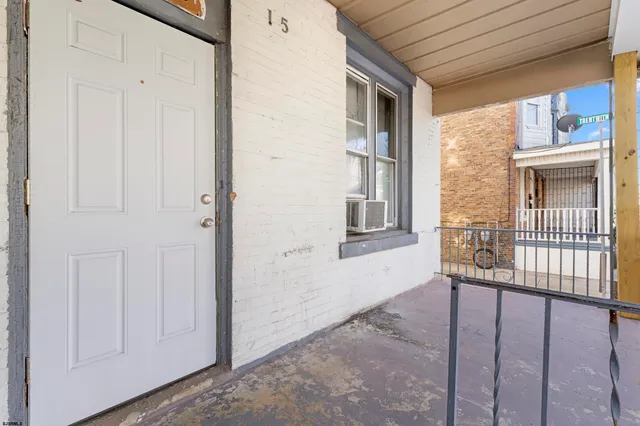 $1,500 | 15 South Florida Avenue, Unit 2, Atlantic City, NJ 08401