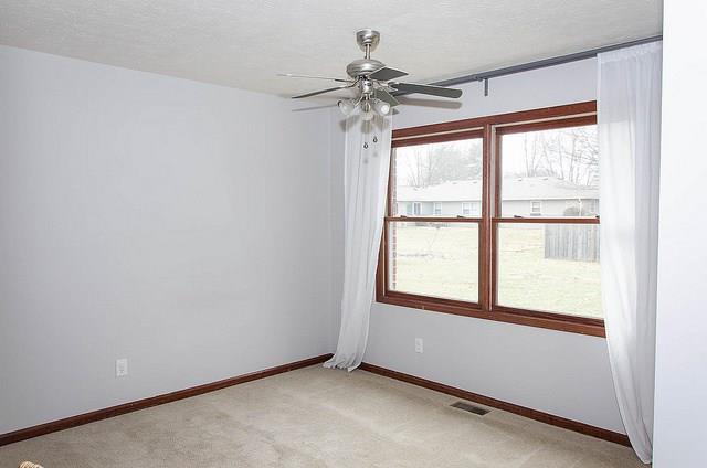 2339 Tartan Road Anderson, IN 46012 - Photo 9 of 22 Gallery Image 9