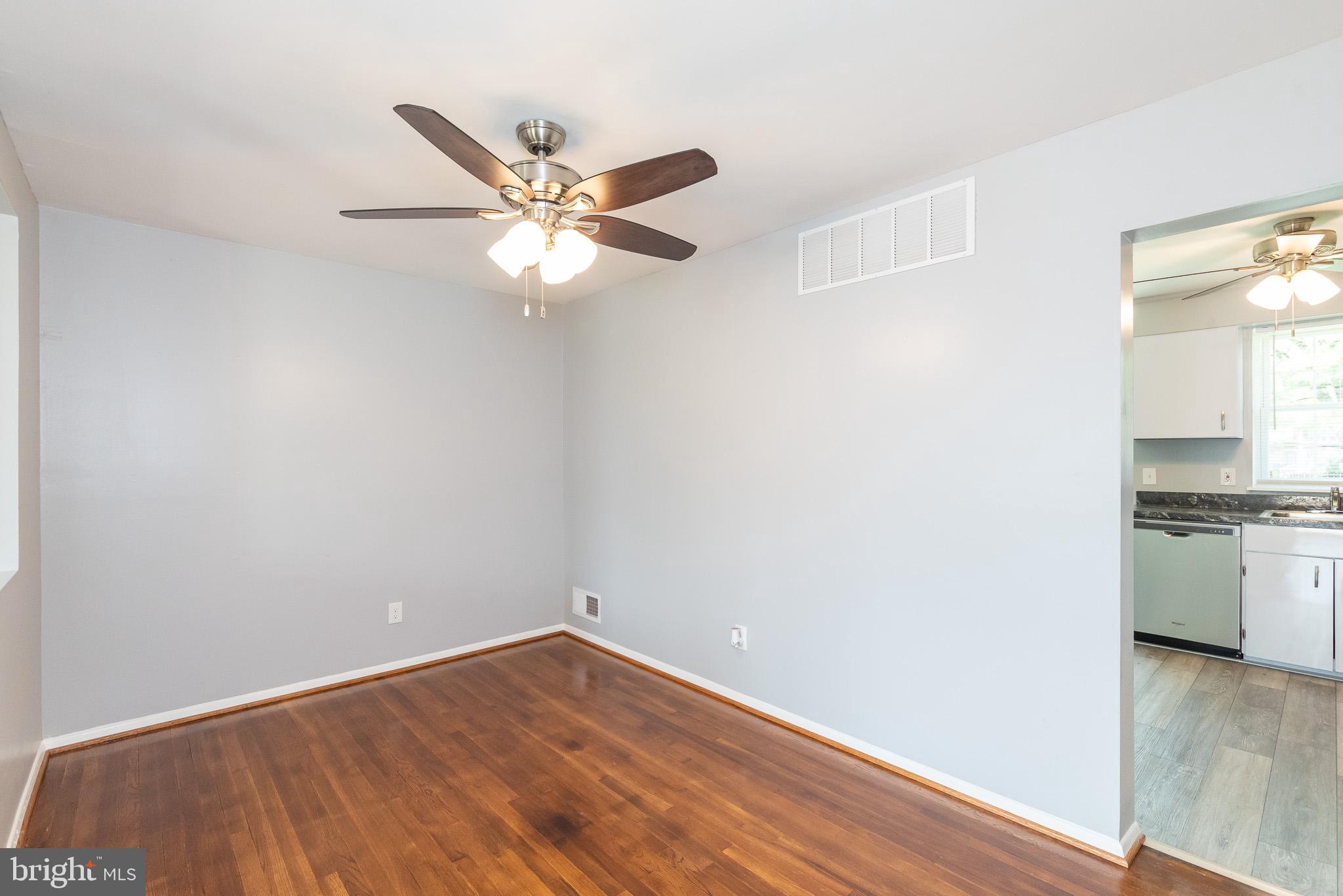 37 Cardor Court Baltimore, MD 21236 - Photo 11 of 46 Dining Room