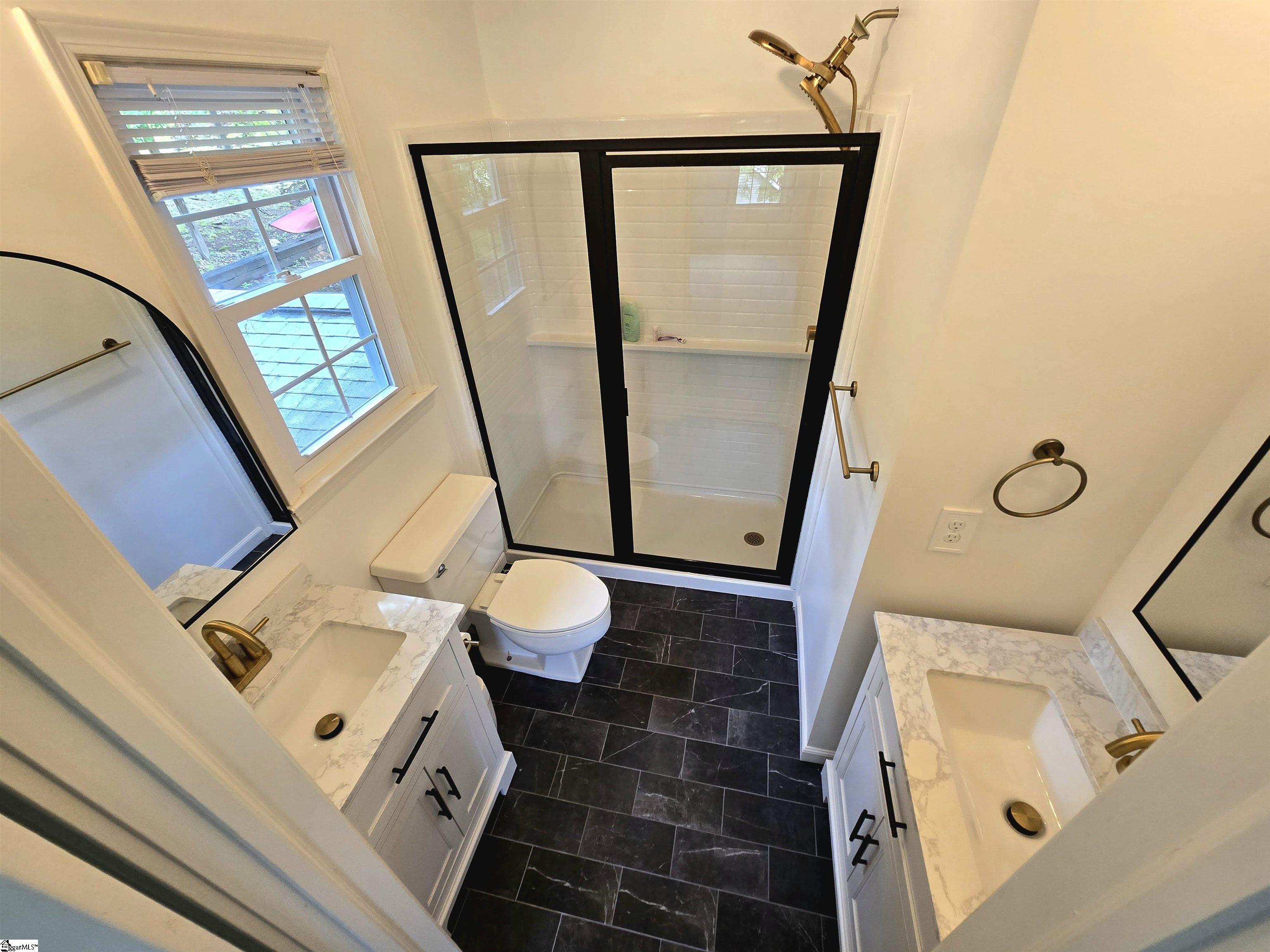 1706 East Saluda Lake Road Greenville, SC 29611 - Photo 14 of 23