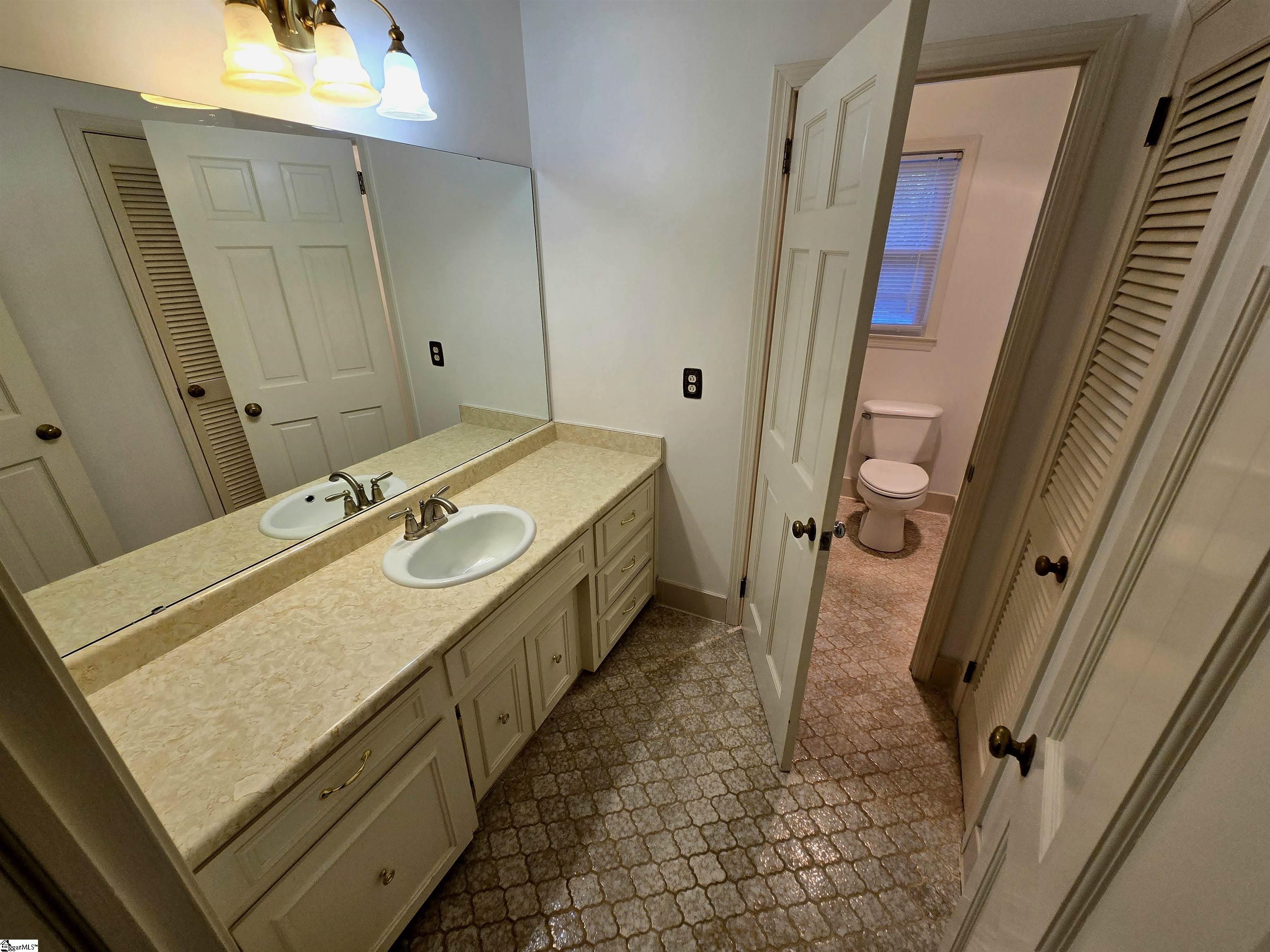 1706 East Saluda Lake Road Greenville, SC 29611 - Photo 17 of 23