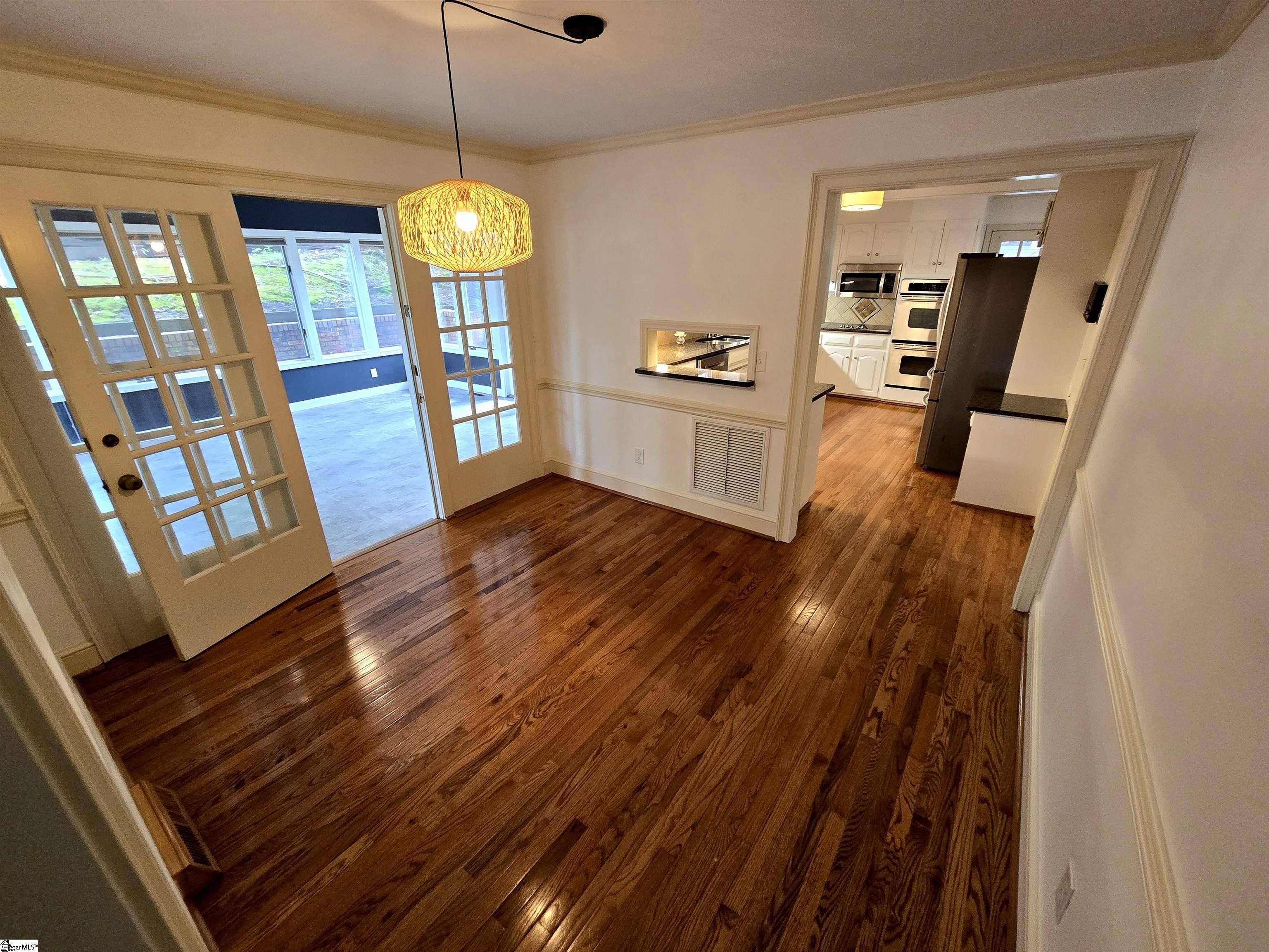 1706 East Saluda Lake Road Greenville, SC 29611 - Photo 5 of 23