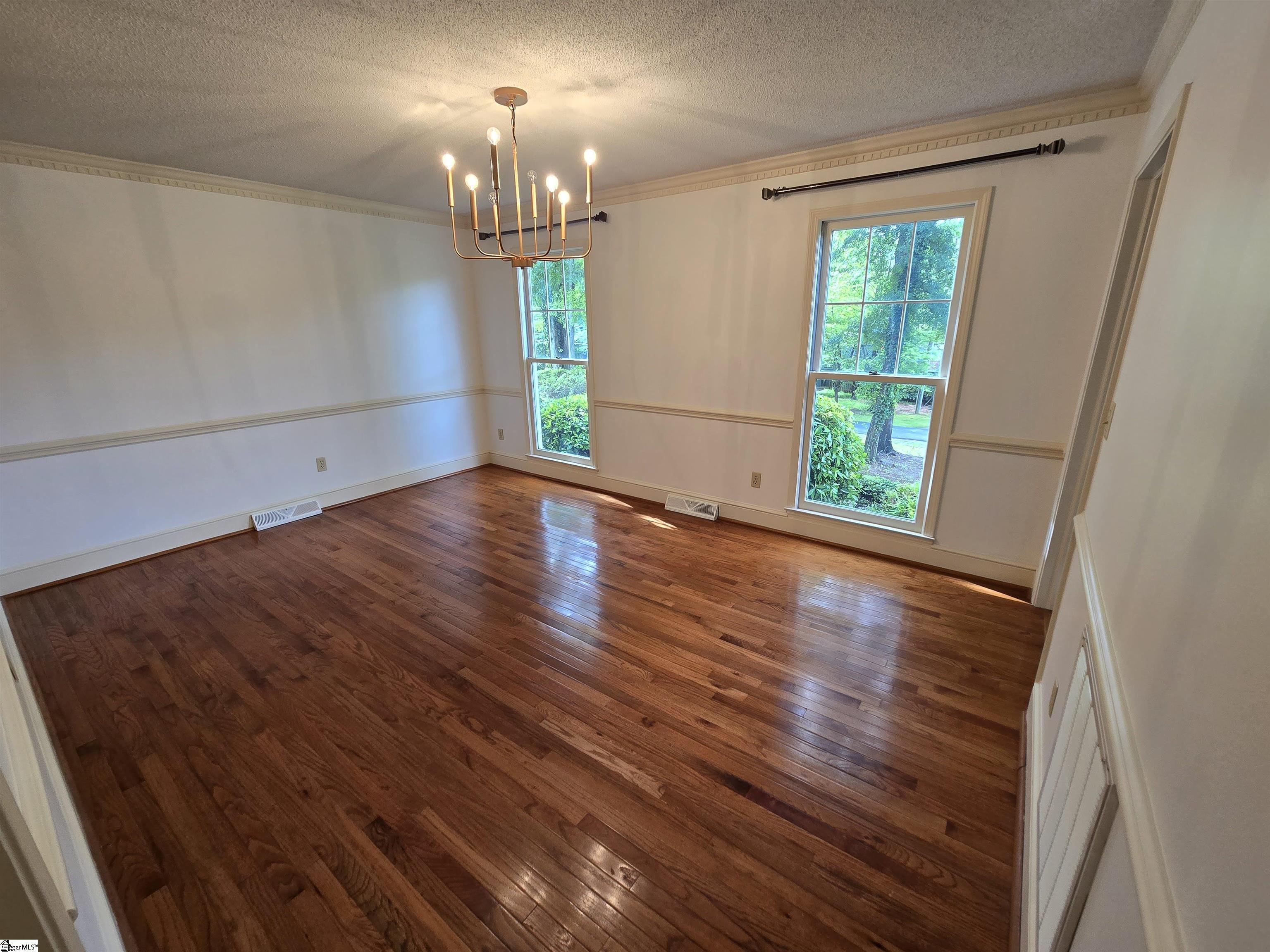 1706 East Saluda Lake Road Greenville, SC 29611 - Photo 6 of 23