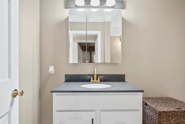 $1,298,900 | 156 Piscassic Road, Newfields, NH 03856