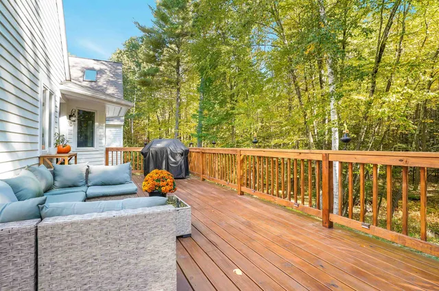 $1,298,900 | 156 Piscassic Road, Newfields, NH 03856