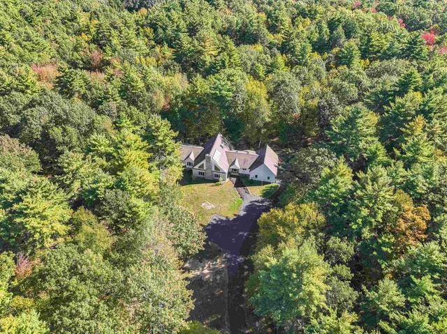 $1,298,900 | 156 Piscassic Road, Newfields, NH 03856