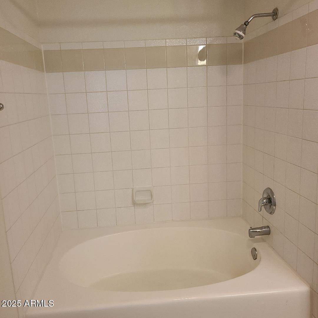 1340 North Recker Road, Unit 209 Mesa, AZ 85205 - Photo 8 of 14 209 bathroom