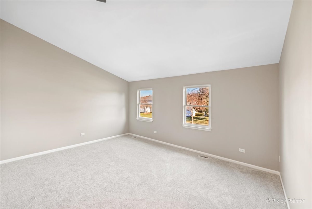 2004 Clematis Drive Algonquin, IL 60102 - Photo 12 of 44 an empty room with windows