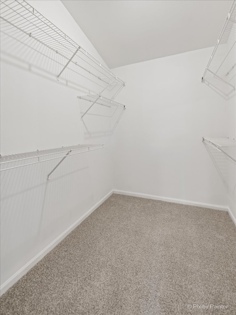 2004 Clematis Drive Algonquin, IL 60102 - Photo 13 of 44 a view of small space