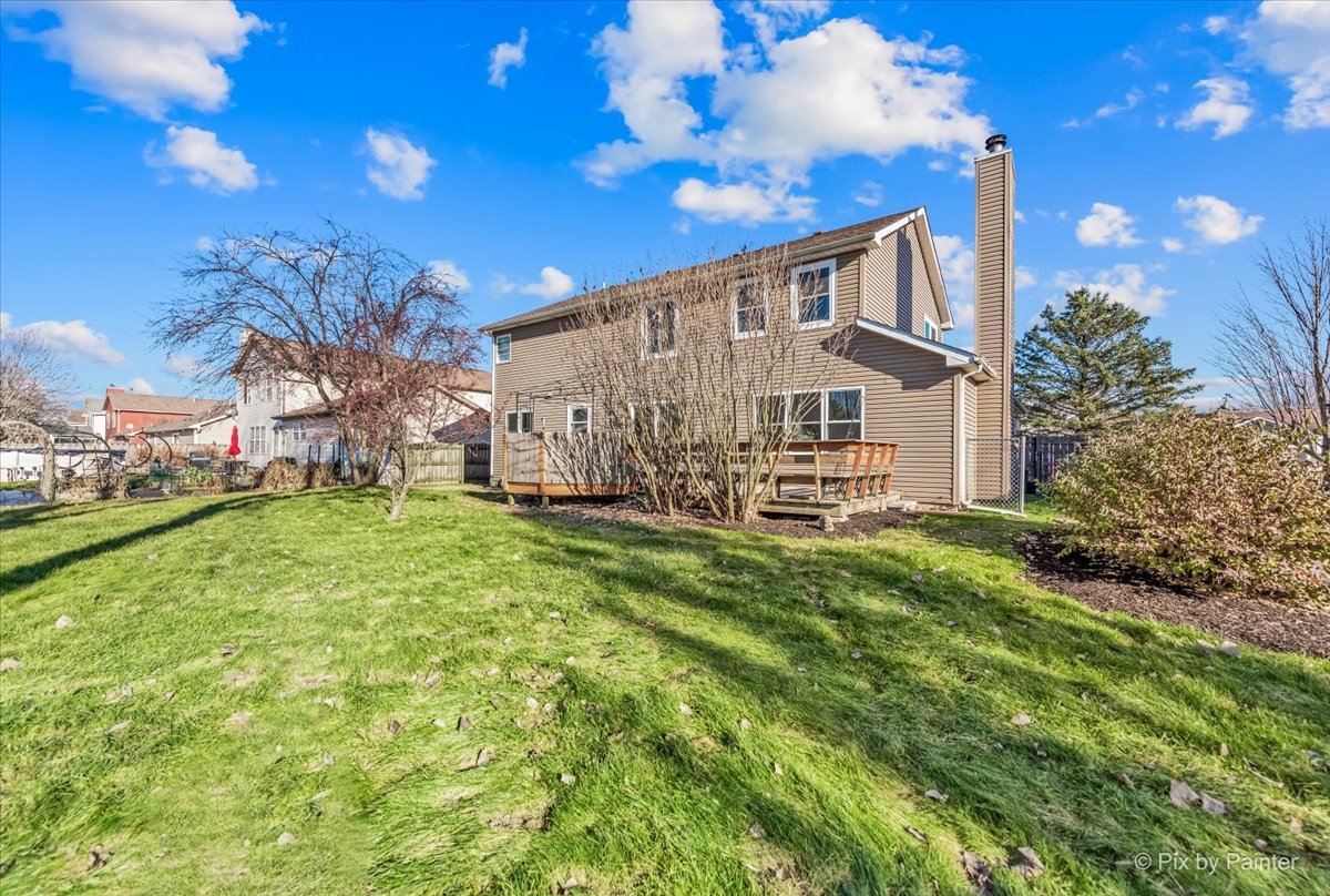 2004 Clematis Drive Algonquin, IL 60102 - Photo 44 of 44 a view of a house with a yard