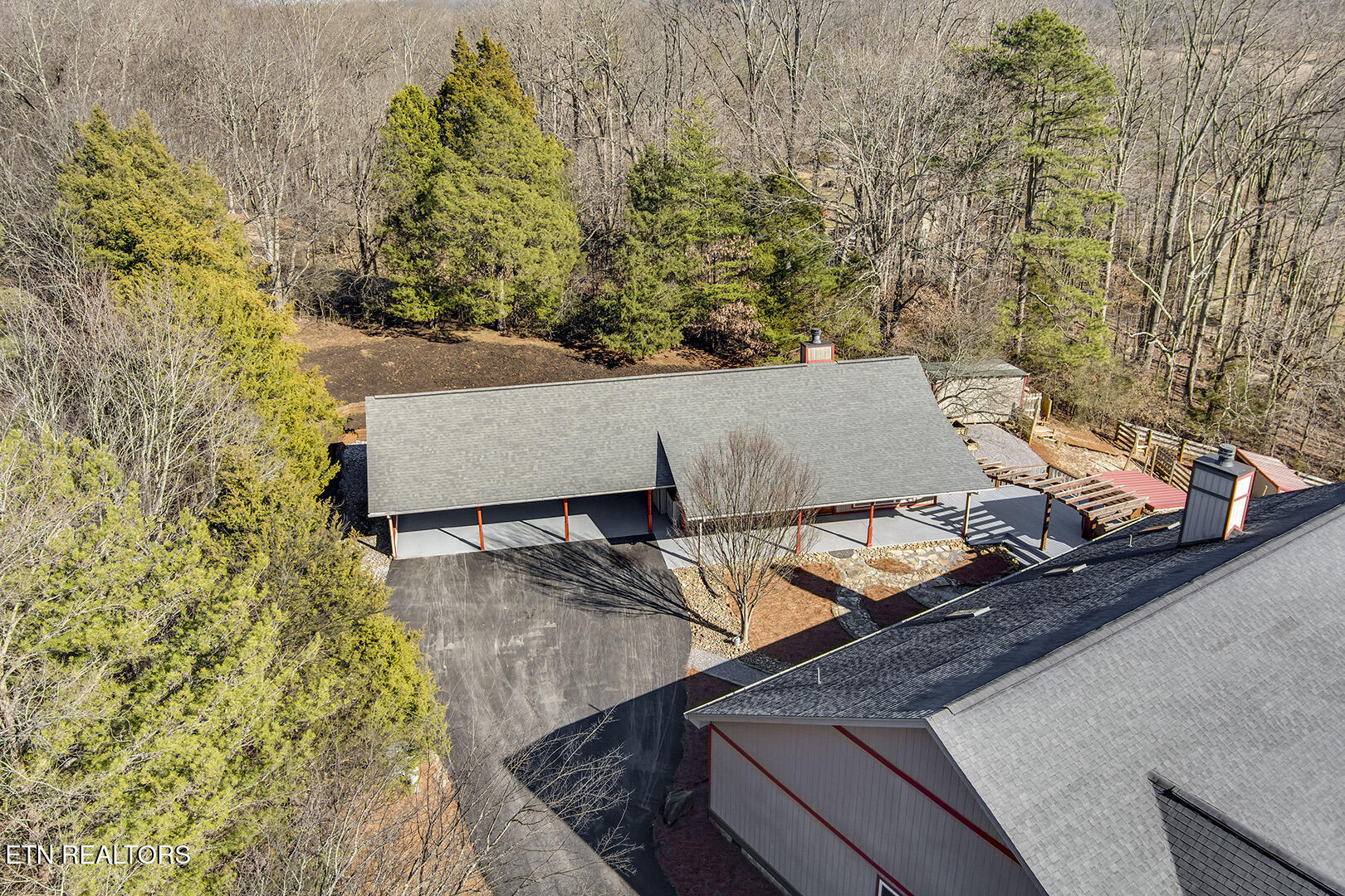 2001 Beals Chapel Road Lenoir City, TN 37772 - Photo 54 of 60 54_BealsChapelRoad_2001_GH_FrontElevated