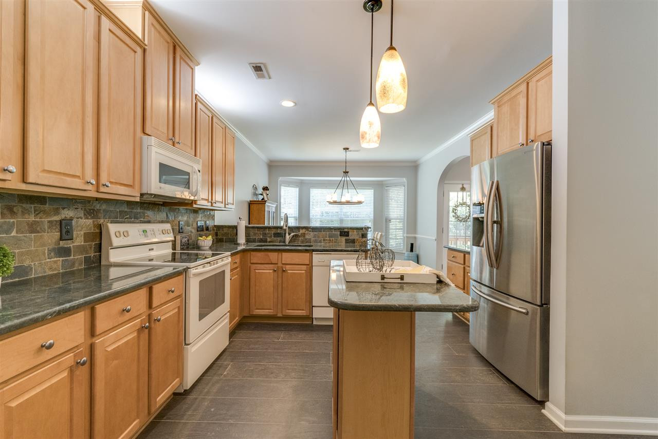 8404 Whisper Ridge Place Raleigh, NC 27613 - Photo 3 of 25 Photo 3