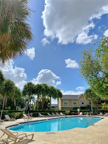 $1,580 | 9800 Turf Way, Unit 2, Orlando, FL 32837